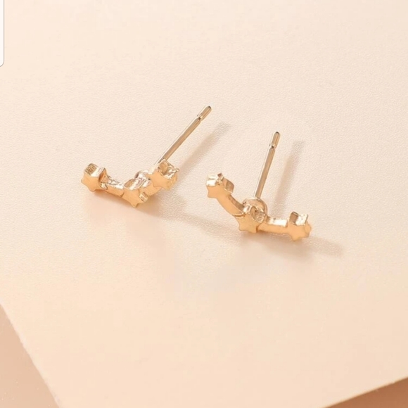 *Jocelyn* Star Crawler Earrings - Picture 3 of 4